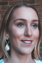 Load image into Gallery viewer, Earrings
